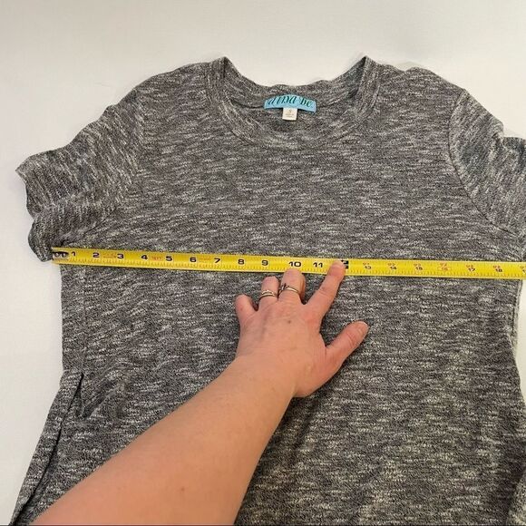 Dina b Heathered gray shirt soft knit with high low hem and side slits - Picture 6 of 9